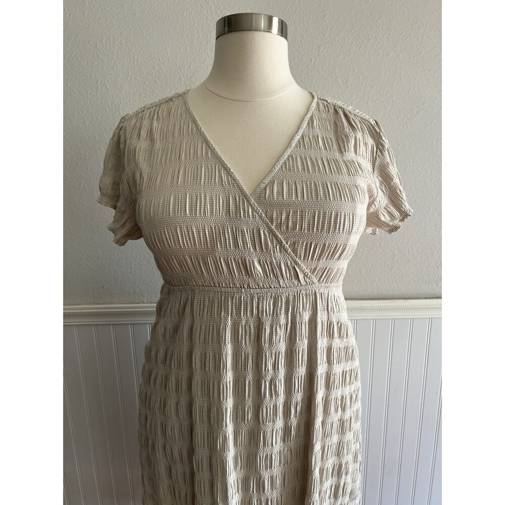 Piper & Scoot Midi Dress Crinkle Ruched Mini Gingham Print Beige White Plus 1X - Picture 2 of 12